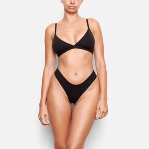 New Skims Fits Everybody Triangle Bralette Size Small Onyx